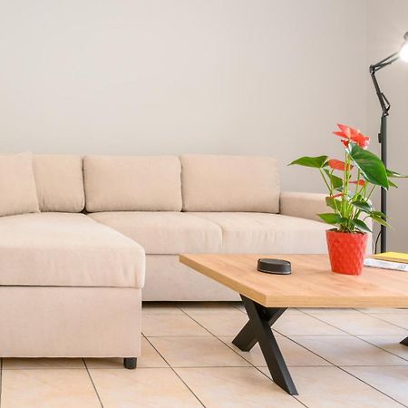 Апартаменты The Skyward Flats Неа-Смирни Экстерьер фото